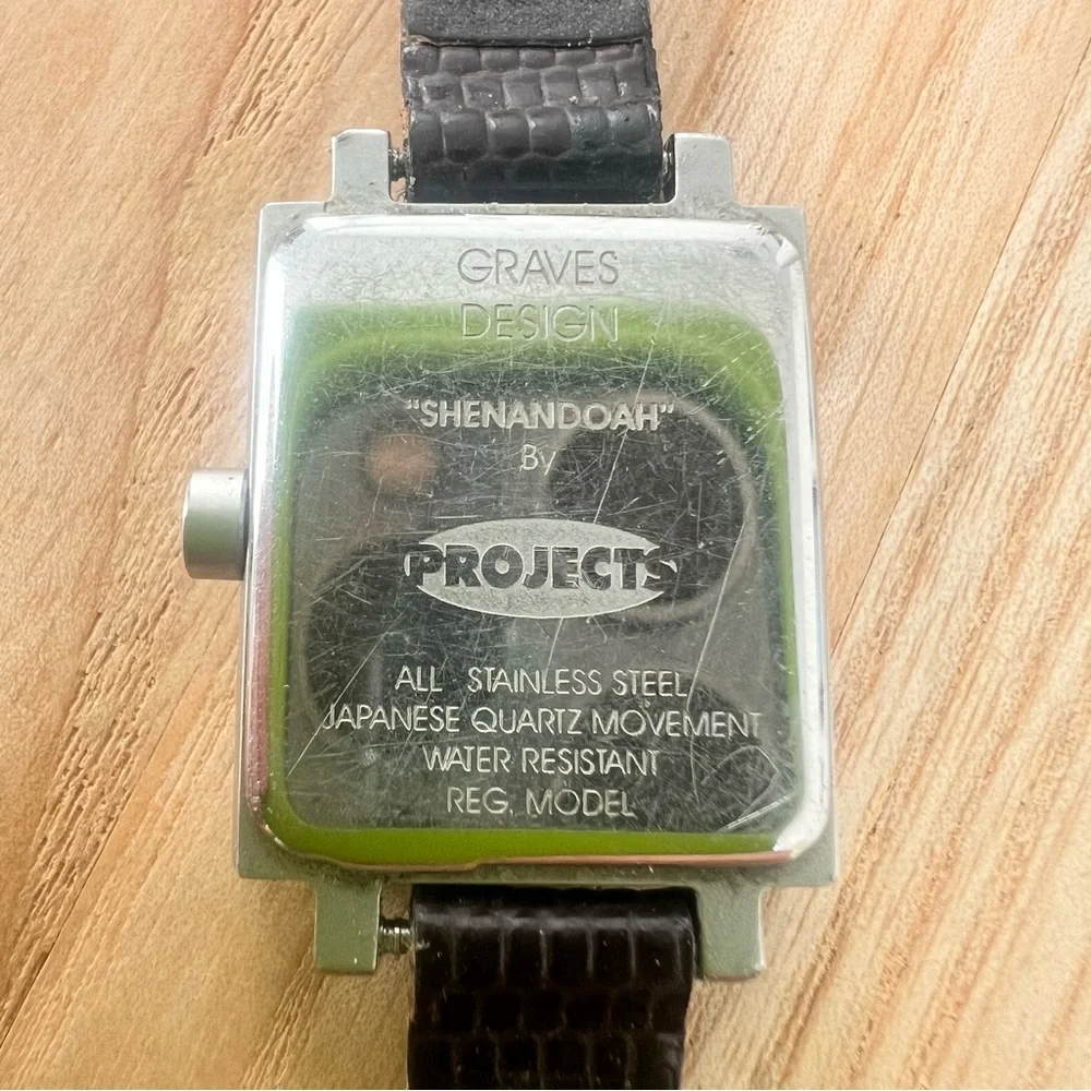 Graves design Shenandoah projects ladies rectangular dress watch NEW BATTERY